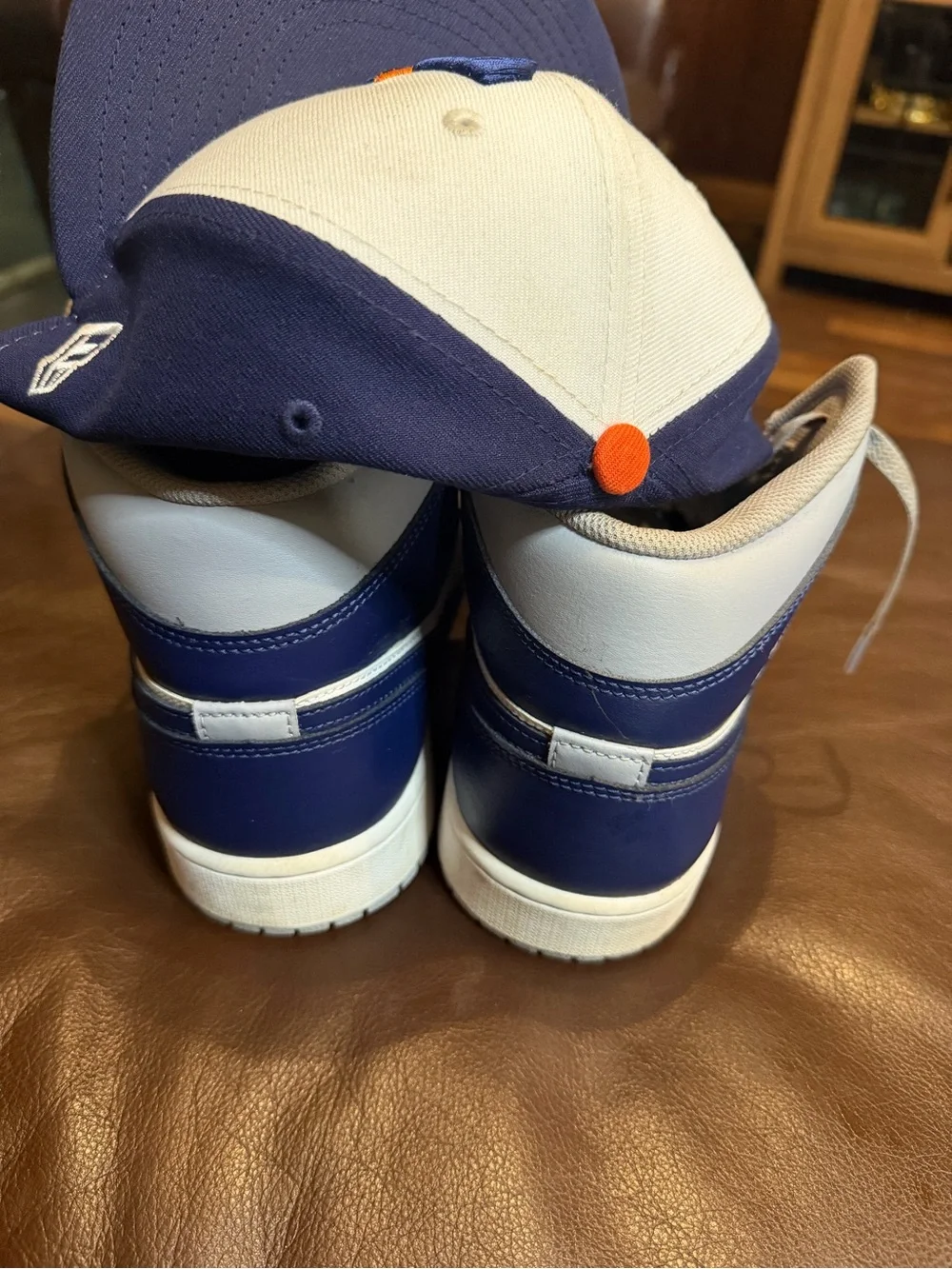 Jordan 1 Mid Men’s Sneakers - White, Navy & Light Gray